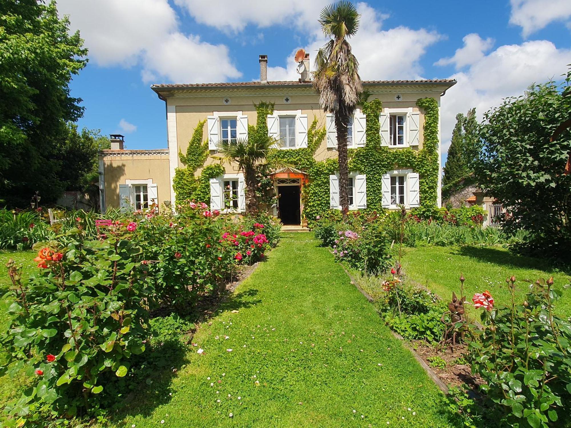 Pause Campagne - Chambres D'Hotes Pouy-de-Touges Buitenkant foto